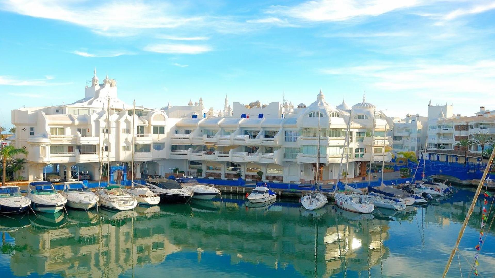 Vivienda Con Encanto Goya Nº4 Benalmadena Luaran gambar